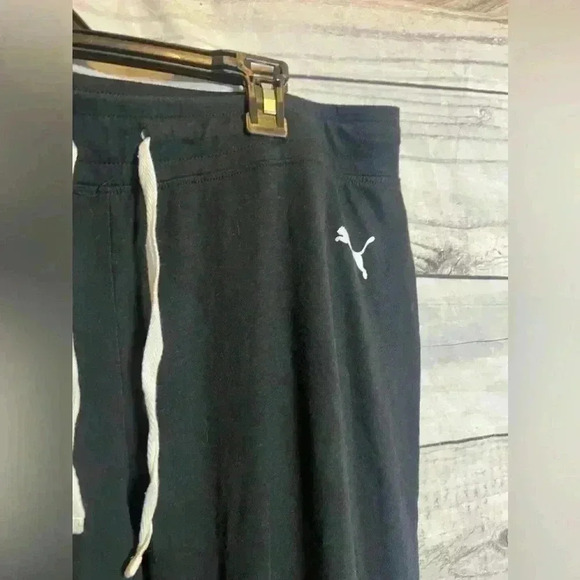 Puma black and white sweatpants - Picture 2 of 5